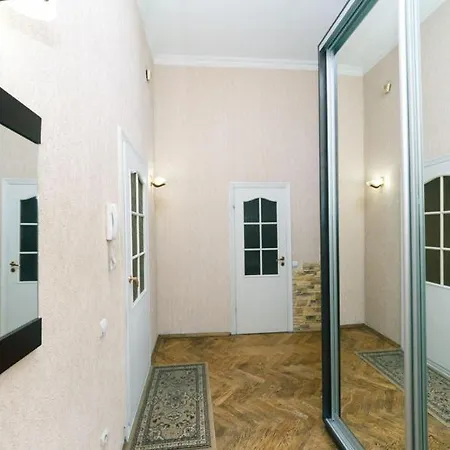 Amazing Heart Of Kiev Apartment Exterior photo