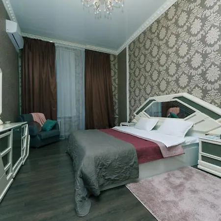 Amazing Heart Of Kiev Apartment Exterior photo